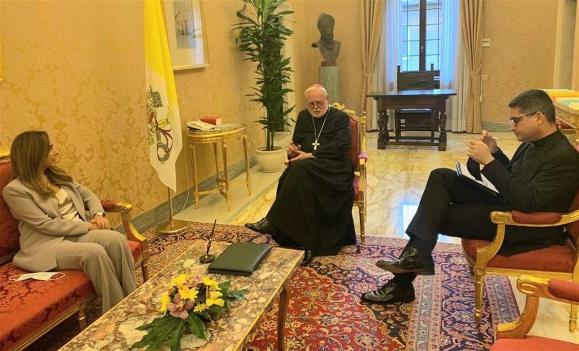  عكر تزور الفاتيكان وتحمل رسالة شكر من لبنان إلى البابا فرانسيس 