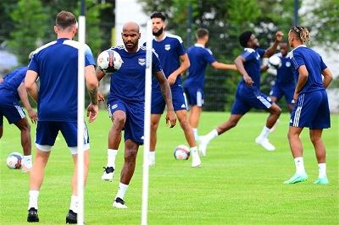 النادي الفرنسيّ الشهير إلى الدرجة الثانية بقرار قضائيّ