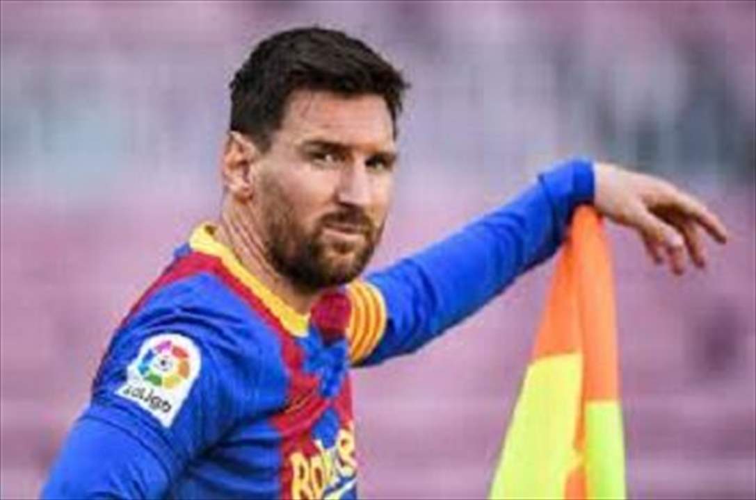 برشلونة في أزمة .. عقد ميسّي مرتبط بهدية من زملائه يرفضون تقديمها