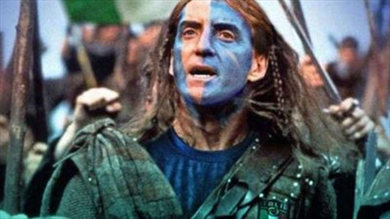 مانشيني - والاس: أنقذنا روبرتو، أنت أملنا الأخير !!