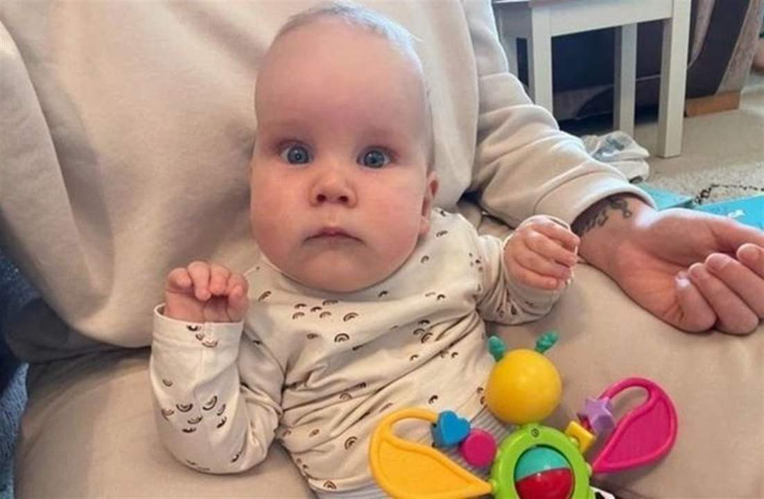 بعد اصابته بمرض نادر.. الطفل "إدوارد" يحصل على أغلى دواء في العالم مجاناً بعد حملة إنسانية