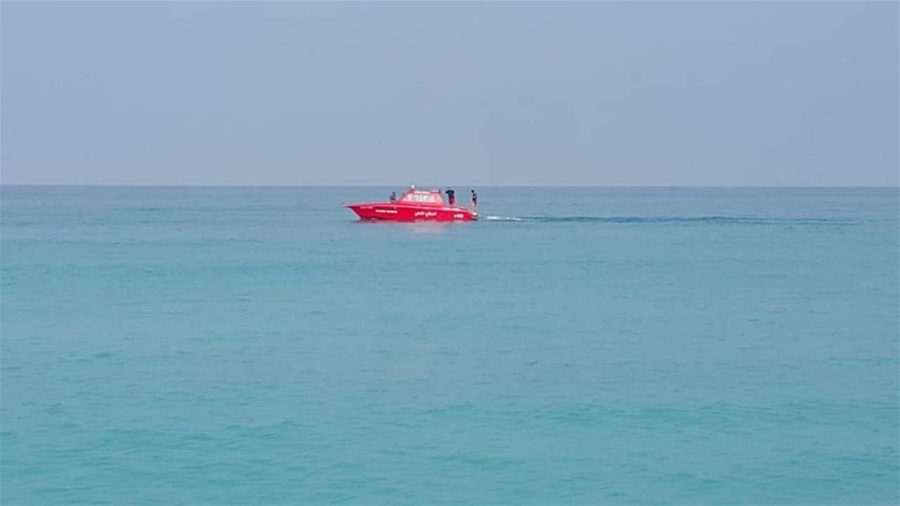 إنقاذ شخصين من الغرق مقابل شاطئ الدامور