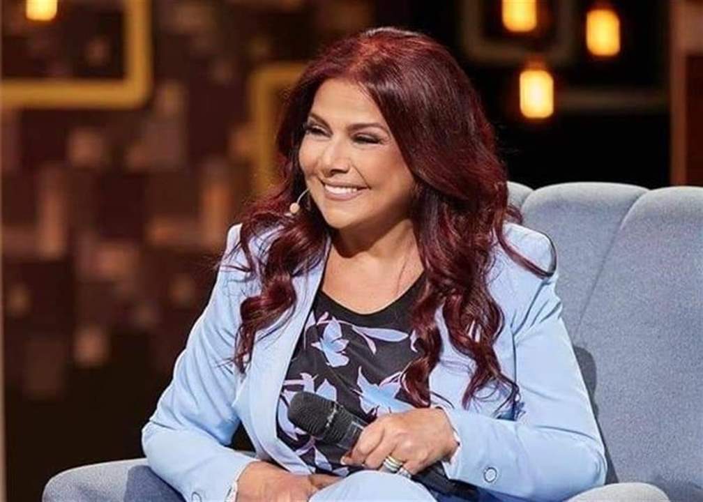 صباح الجزائري تتغزل بزوجها وصورة مع ابنتها تحظى بتفاعل كبير من قبل الجمهور