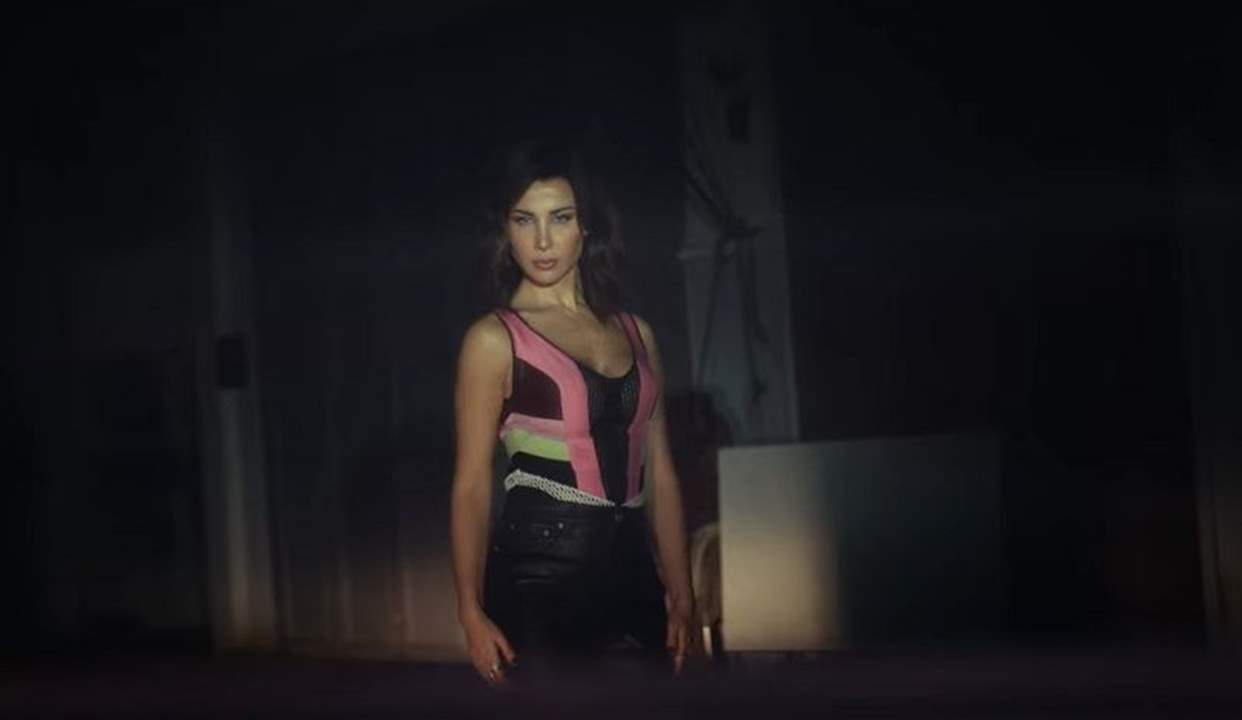 نانسي عجرم تغادر المطعم وصديقتيها من دون تسديد فاتورتهن!