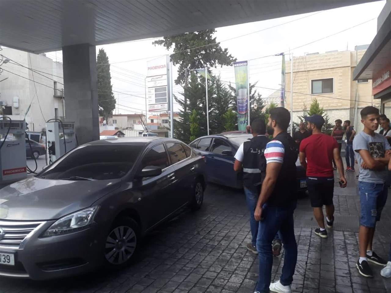 بالفيديو ـ بعد تسجيل صوتي نشرته "الجديد".. وزارة الاقتصاد تداهم محطة محروقات في بلدة تبنين بمؤازرة أمن الدولة وتقفلها بالشمع الأحمر