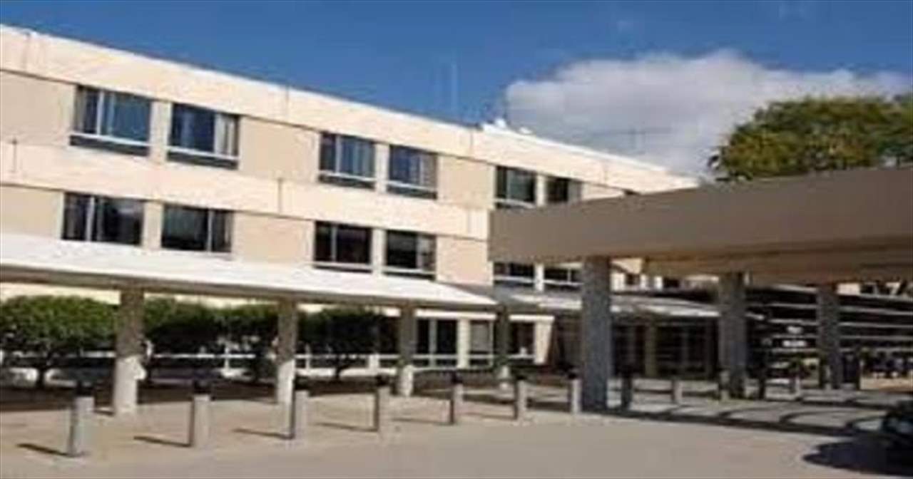 إضراب موظفي مستشفى قبرشمون - الشحار الغربي الحكومي يتواصل