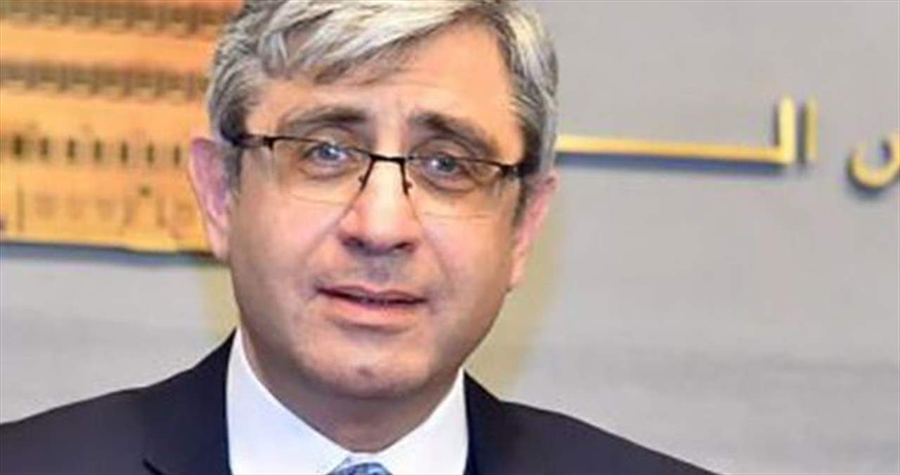 المجذوب تفقد سير الامتحانات الرسمية في ثانويتي فردان والاشرفية