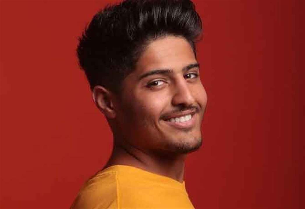 بشار الجواد صاحب أغنية "تي را را" ينجو من حادث سير خطير .. انقلبت سيارته !