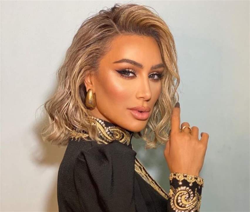 مايا دياب بالحجاب في شوارع بيروت وهذه التفاصيل الكاملة!