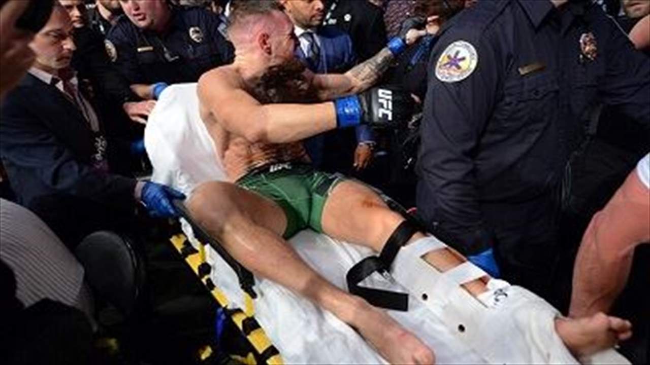 ماكجريجور يخوض نزالاً فريداً .. على كرسيّ متحرك