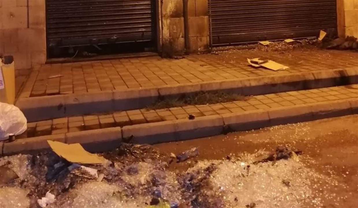 الوكالة الوطنية:  اشتباكات عشائرية في قرى غرب بعلبك وحرق محال في المدينة ومنطقتها ليلا