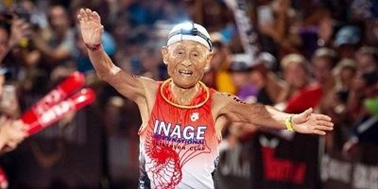 من هو "رجل التسعين الحديدي" الذي أصبح حديث الأولمبياد؟