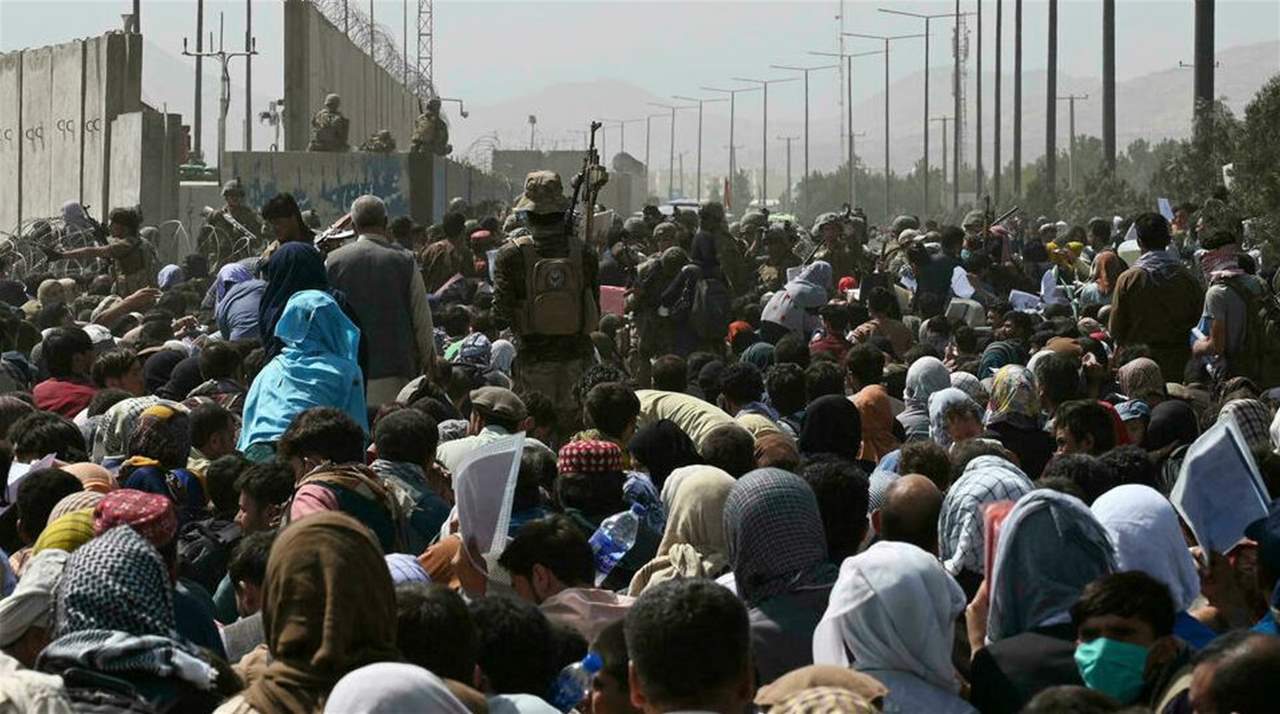 واشنطن وحلفاؤها يحذّرون من "تهديد إرهابي" في مطار كابول