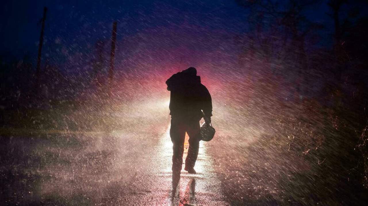 الإعصار "إيدا" يضرب لويزيانا... ويغرق نيو أورلينز في الظلام