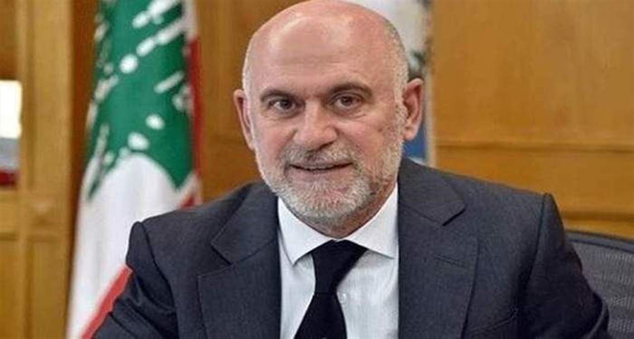 القاضي بيطار أرجأ جلسة استجواب فنيانوس بعد مذكرة دفوع شكلية تقدّم بها وكيلاه