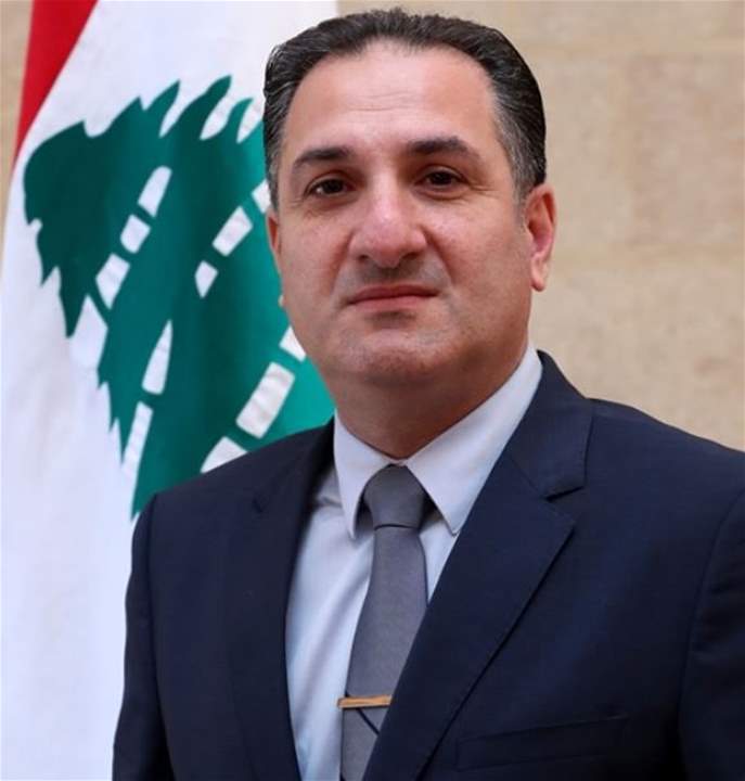 حواط عقد اجتماعه الدوري مع تاتش وألفا وأكد عدم رفع أسعار اشتراك الخلوي والتعرفة 