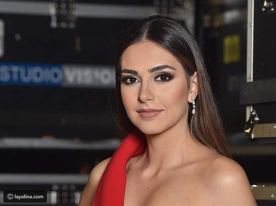 فاليري أبو شقرا في أحدث ظهور مع ابنتيها.. ورشاقتها حديث المتابعين