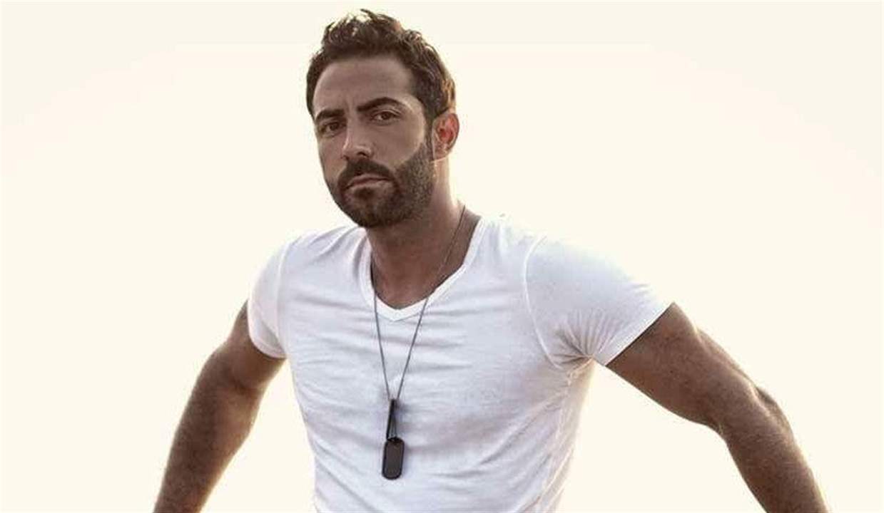 كارلوس عازار يكشف حقيقة خلافه مع معتصم النهار.. يختار نانسي عجرم وسيرين عبد النور وهذا ما قاله عن قصي خولي