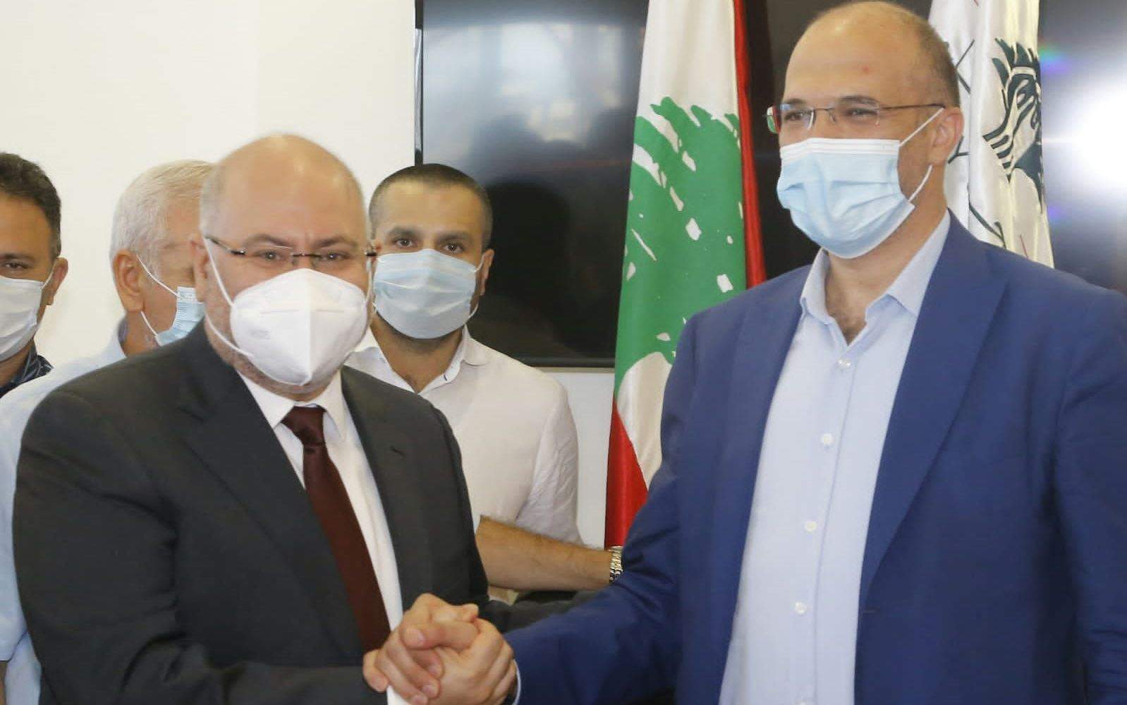   تسليم وتسلم في وزارة الصحة .. وهذا ما قاله حسن والأبيض  