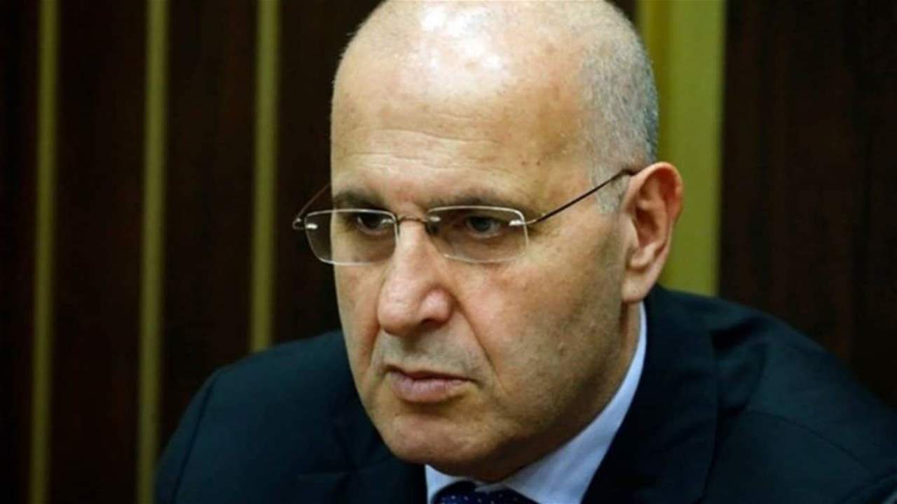 عاصم عراجي: لماذا لا يتدخل المجتمع الدولي والعربي لإعادة آمنة للنازحين السوريين؟