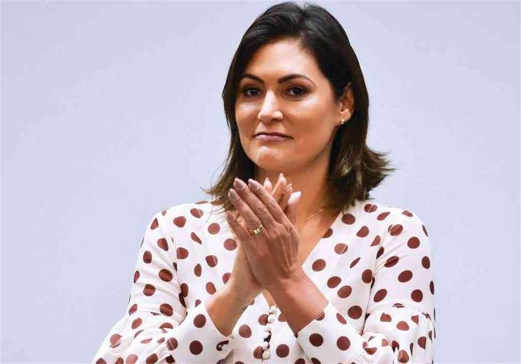  انتقادات لزوجة الرئيس البرازيلي بعد تلقيها لقاح كورونا في نيويورك