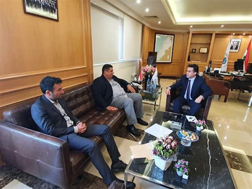 حميه عرض شؤونا انمائية مع مستشار رئيس الجمهورية ورئيس اتحاد بلديات كسروان