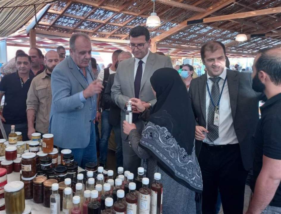 وزيرا الصناعة والزراعة تفقّدا التعاونيات الزراعيّة وقرية المونة في بعلبك والبقاع الشمالي