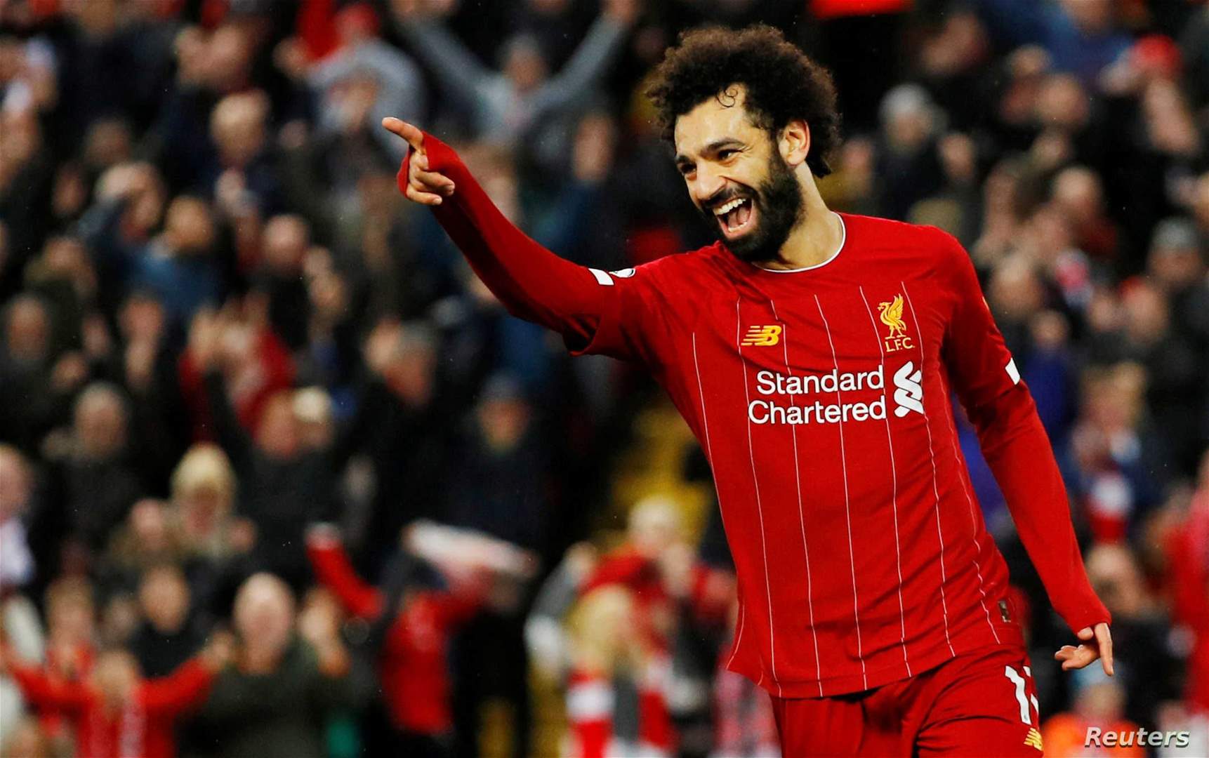 محمد صلاح يظهر مع توأمه في لندن