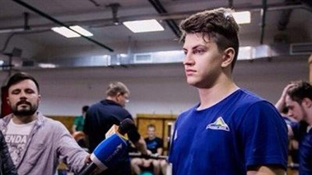 مقتل الرياضيّ الروسيّ الشاب .. سقط من الطابق 25