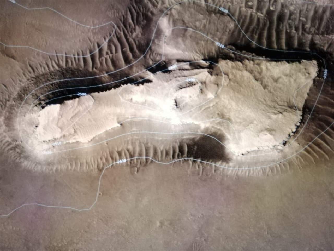 بالصور ـ مهندس لبناني يعثر على خريطة مماثلة لخريطة لبنان على سطح المريخ