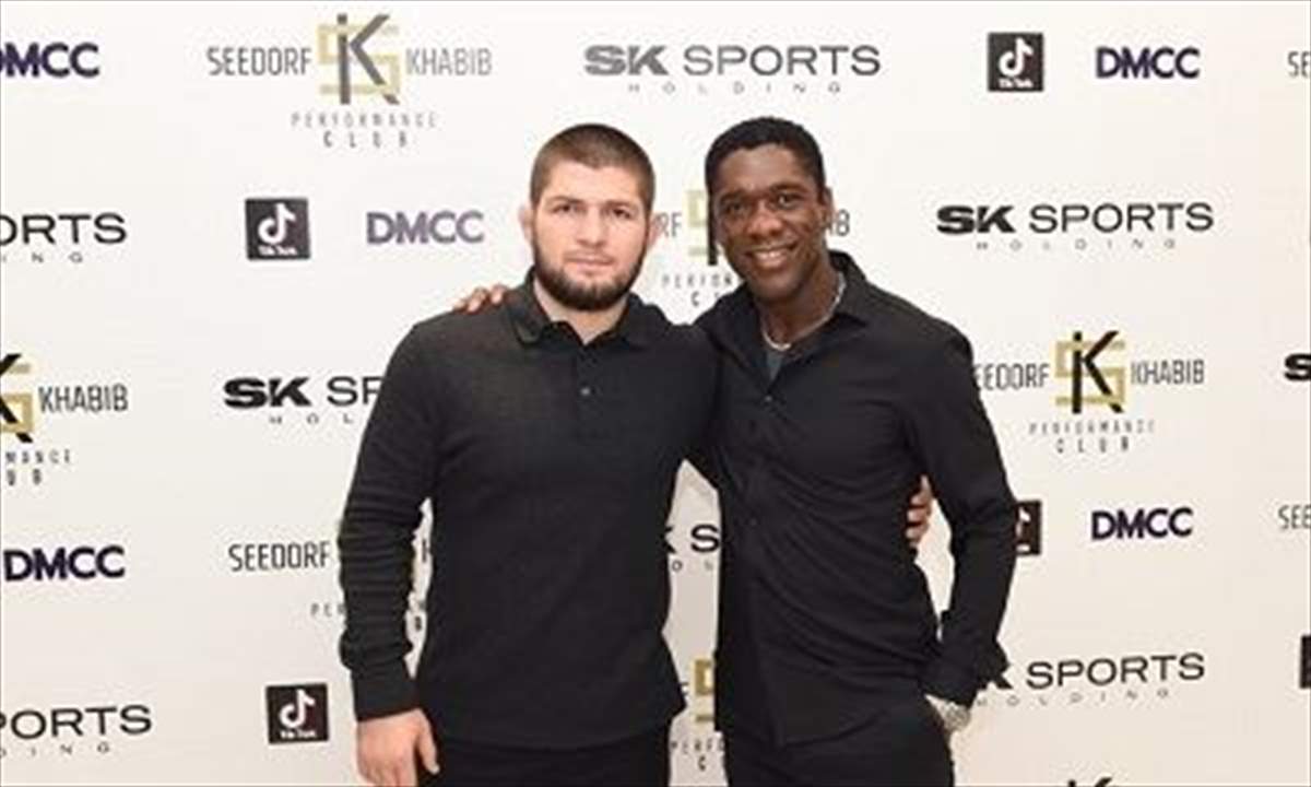 بالفيديو والصور - حبيب وسيدورف شريكان في "بيزنس" كروي قتالي في دبي