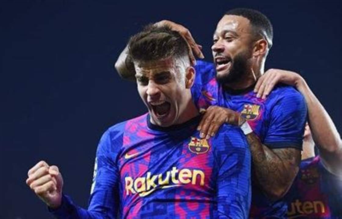 مُعلن عربي كبير على قميص برشلونة بدلاً لراكوتين