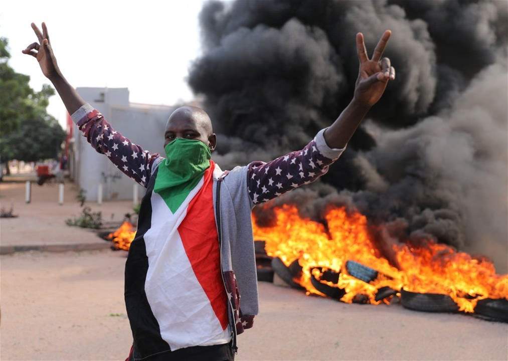 وسائل إعلام عبرية: واشنطن تدعو تل أبيب لـ"التدخل" في أزمة السودان