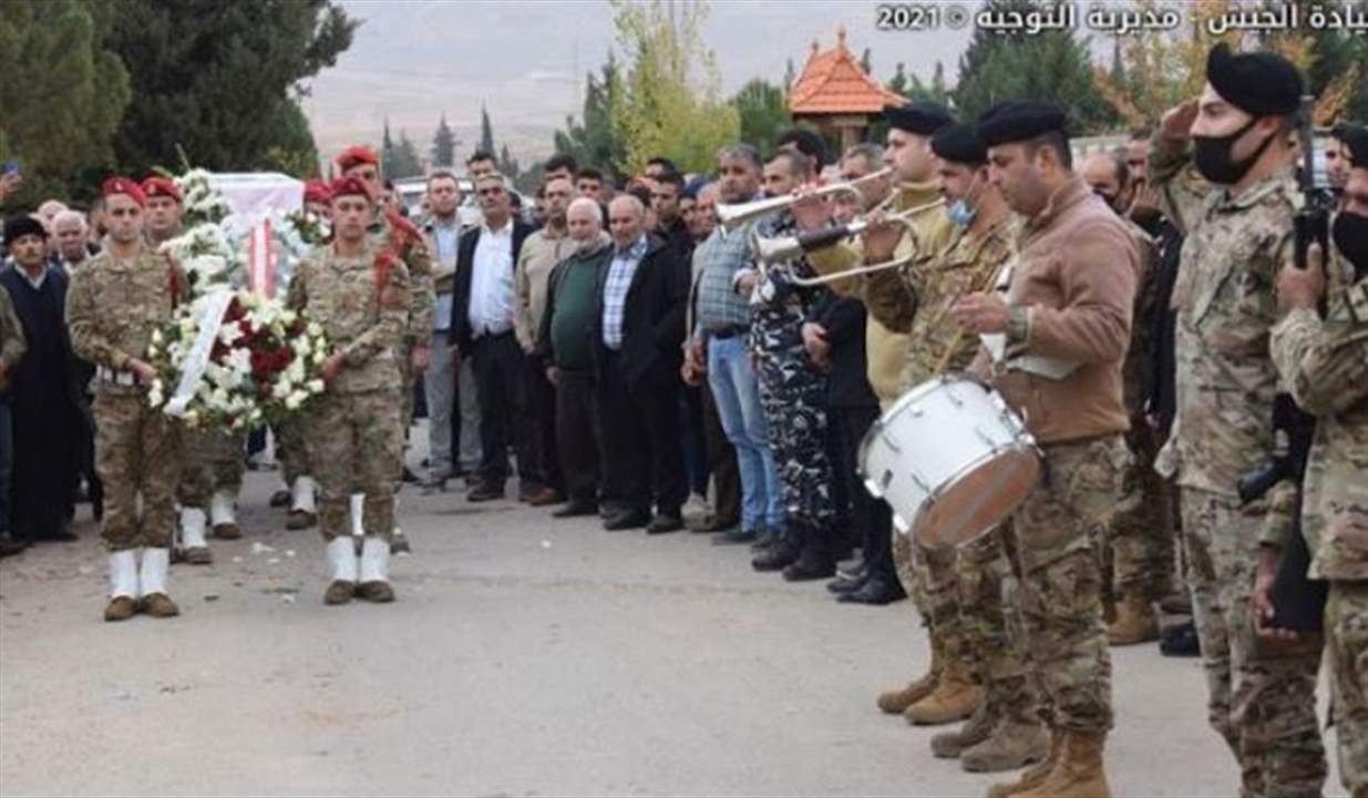 قيادة الجيش وبلدة شعث شيعتا الجندي الشهيد محمد العرب بحضور ممثل وزير الدفاع وقائد الجيش