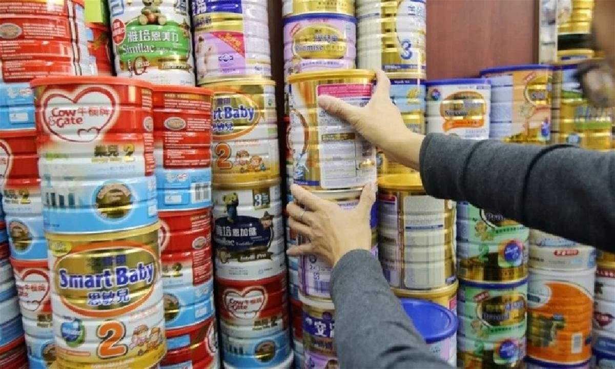 "الأخبار": حليب الرضع بعد رفع الدعم .."إحفظوه بعيداً عن الفقراء"