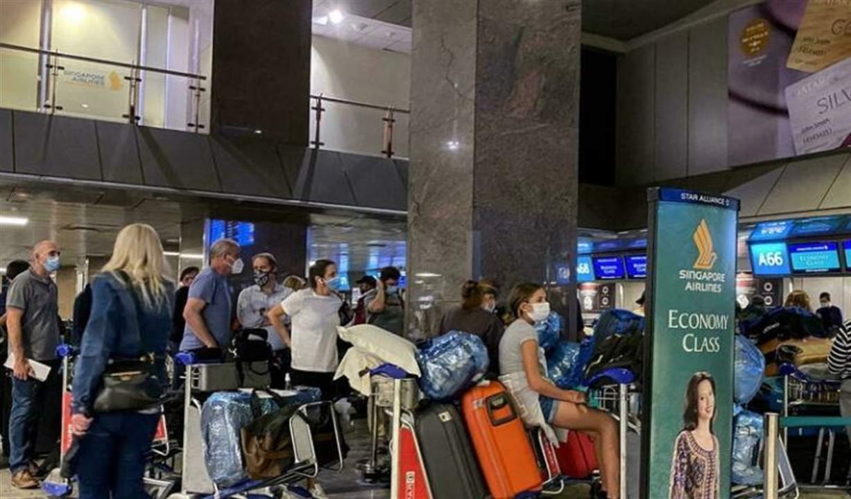 هولندا ترصد 61 مصابا بكوفيد-19 على متن رحلتين من جنوب أفريقيا