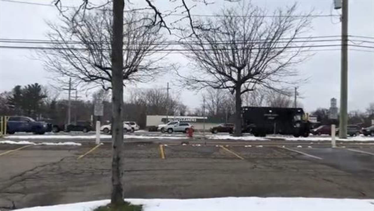 بالفيديو- قتلى وجرحى بإطلاق نار في مدرسة ثانوية في ميشيغان الأميركية 