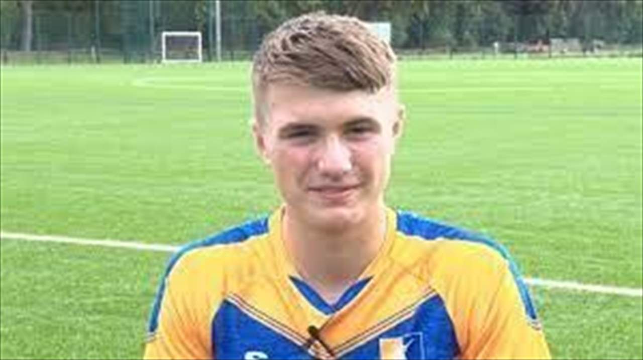 بالفيديو - هدف رائع في الدقيقة 95 أنقذ فريقه من الخسارة