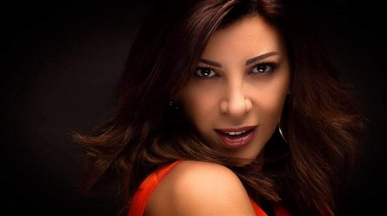 صورة لـ ريتا برصونة مع زوجها الديبلوماسي الشهير 