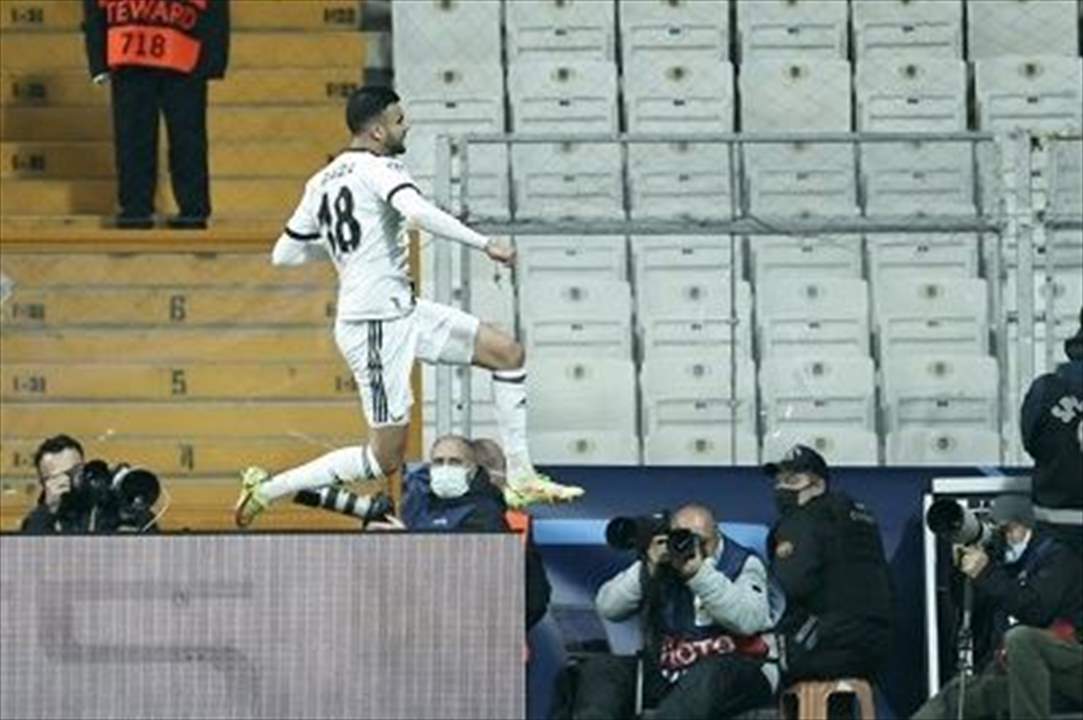 بالفيديو - شاهدوا الهدف العالمي للجزائري غزال 