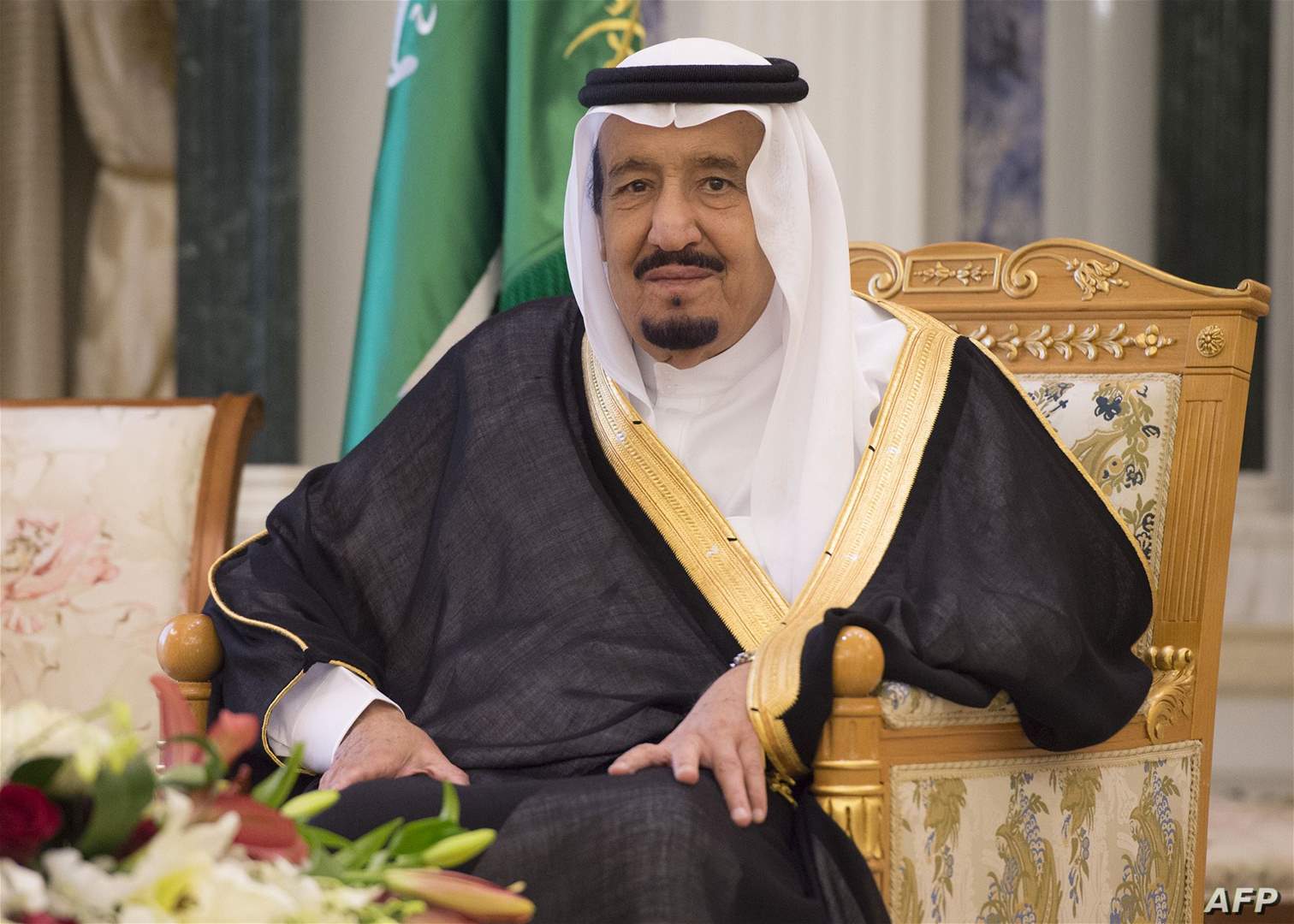 الملك السعودي سلمان بن عبد العزيز يوجه رسالة إلى القيادات اللبنانية