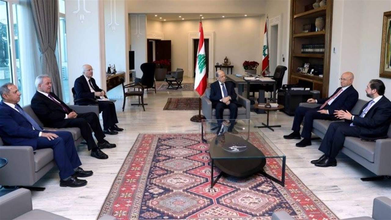 "الإستشارات الحوارية" في بعبدا مستمرة.. وتوجه لـ"التريث" قبل الدعوة إلى الطاولة