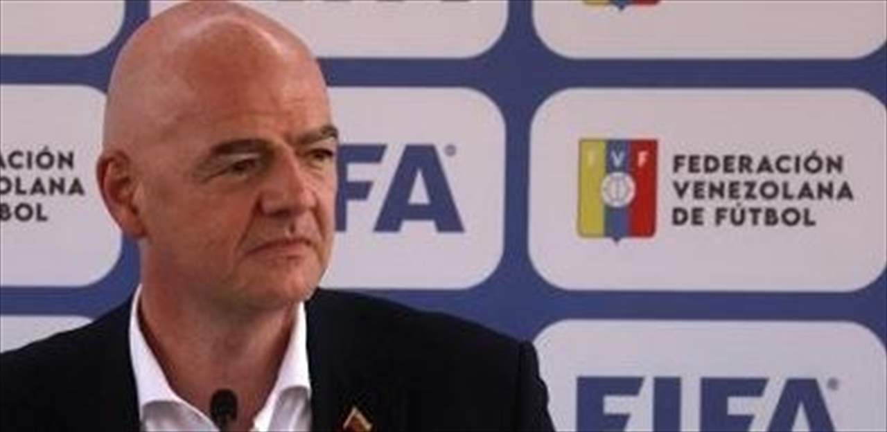 الفيفا تتدخل: اعتقالات بتهم الاعتداء الجنسي على مئات القاصرين 