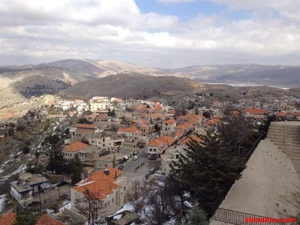 السائقون العموميون قطعوا طرقا في راشيا وهددوا بالتصعيد الكبير اذا لم تستجب السلطة لمطالبهم