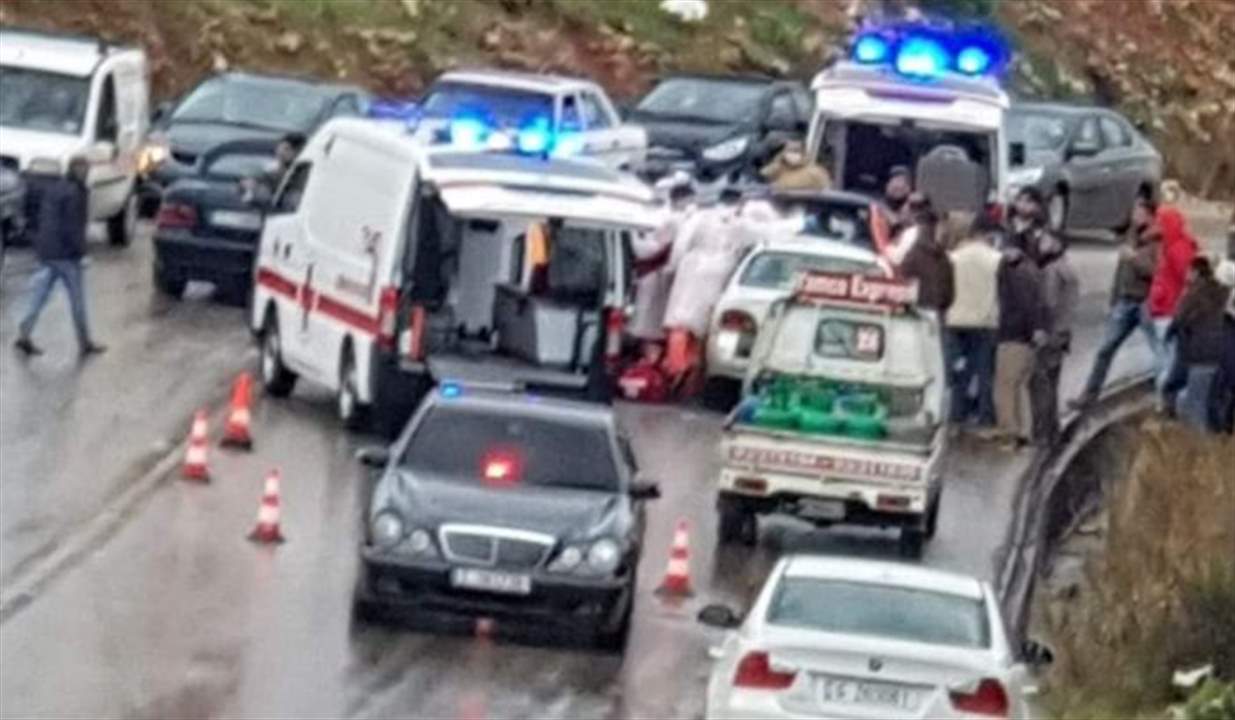 وقوع جرحى في انزلاق سيارة واصطدامها بأخرى عند مفرق أوتوستراد بصرما - عابا 