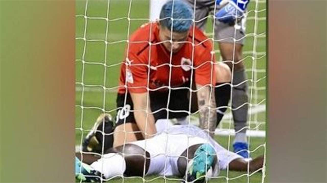 بالفيديو - البطل خيمس أسعف كوليبالي وأنقذ حياته