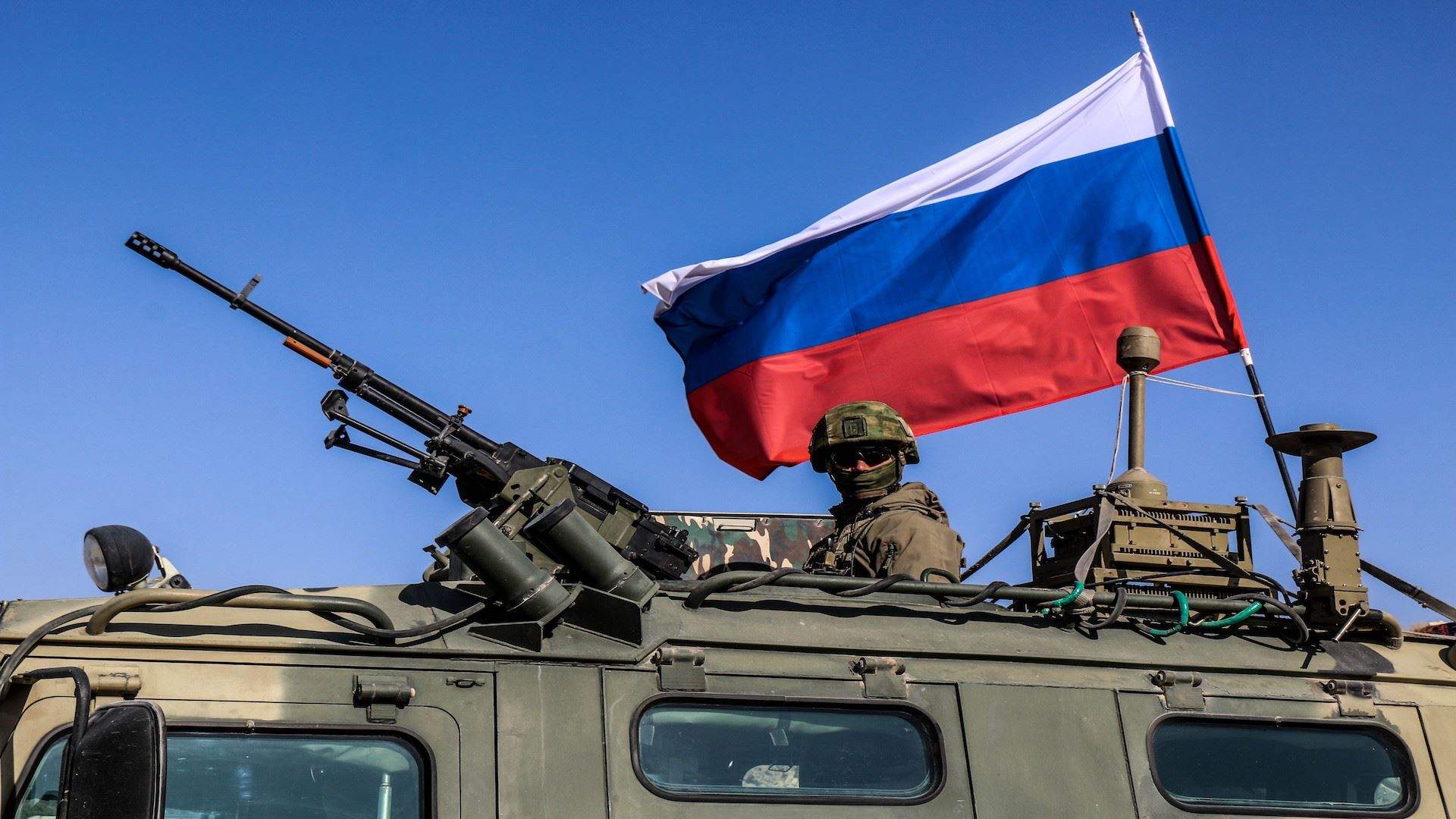 "تحضيرًا لقتال".. وصول قوات روسية إلى بيلاروس لإجراء مناورات 