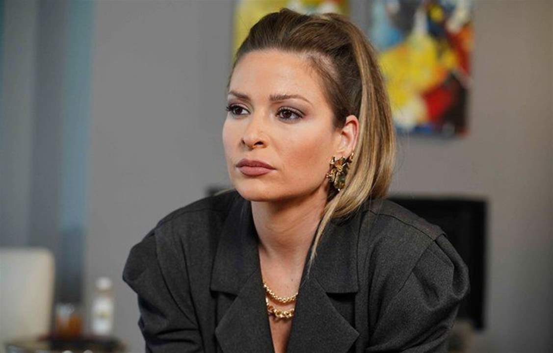 باميلا الكيك تعبّر عن شوقها لـ كارمن لبس والأخيرة تعاتبها: مختفية عن السمع!