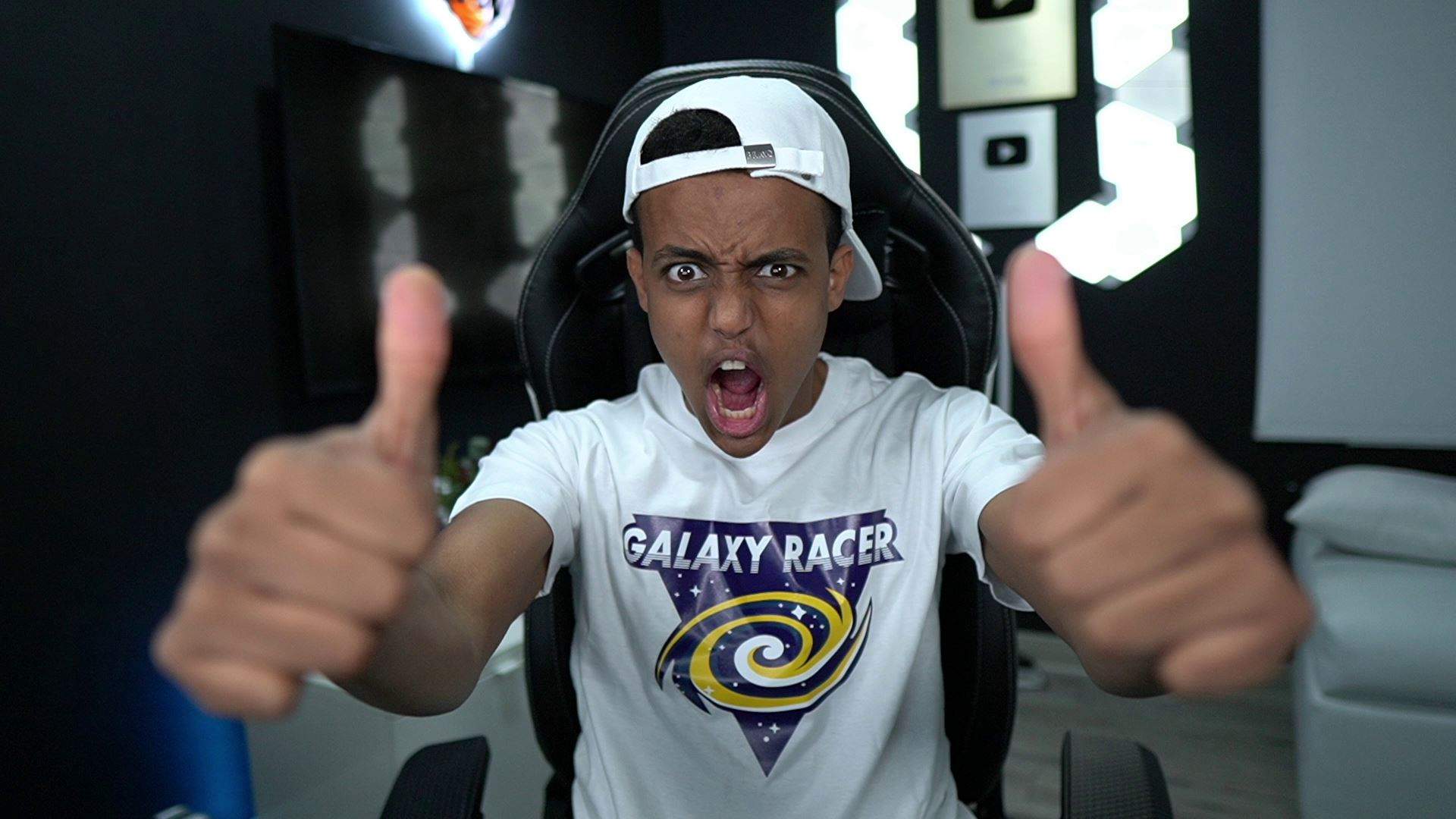 "أبو فلة" ينجح في جمع 11 مليون دولار لتدفئة 100 ألف أسرة فقيرة