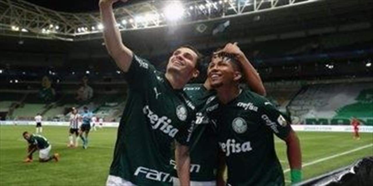 بالفيديو - اندريك يُسجل مجدداً .. برشلونة والريال يُراقبان